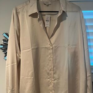 NWT LOFT Outlet Cream Button Down